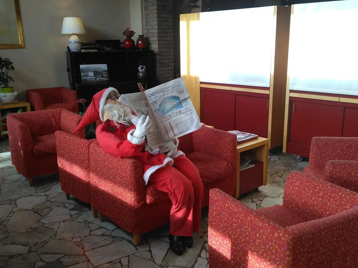 Otel Locanda Da Cines Castelnovo ne' Monti